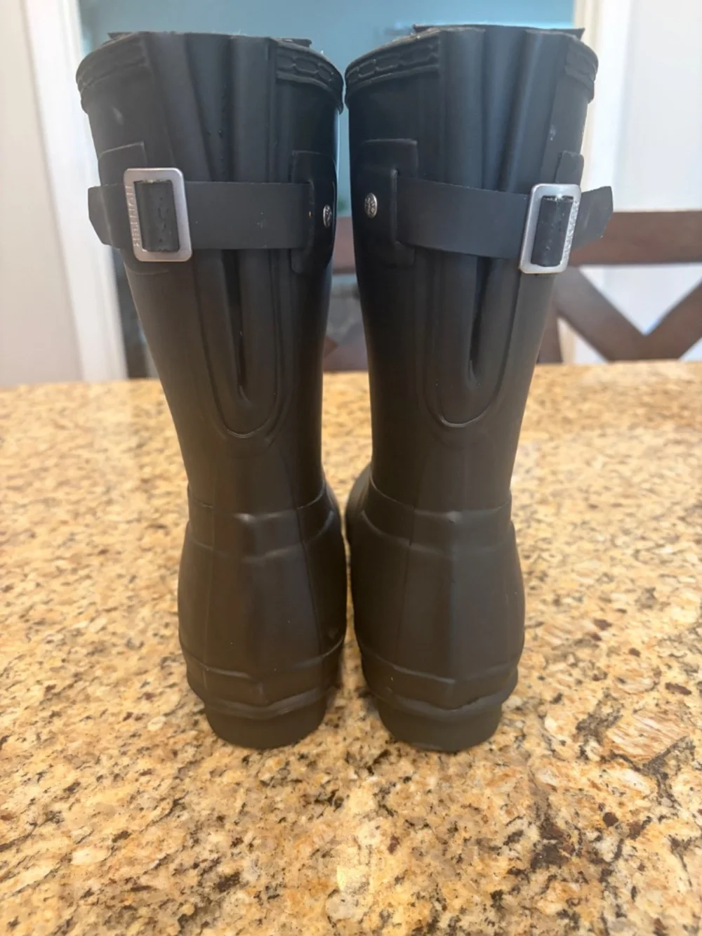 Hunter Original Short Adjustable rain boots - women’s size 7.  Worn only once